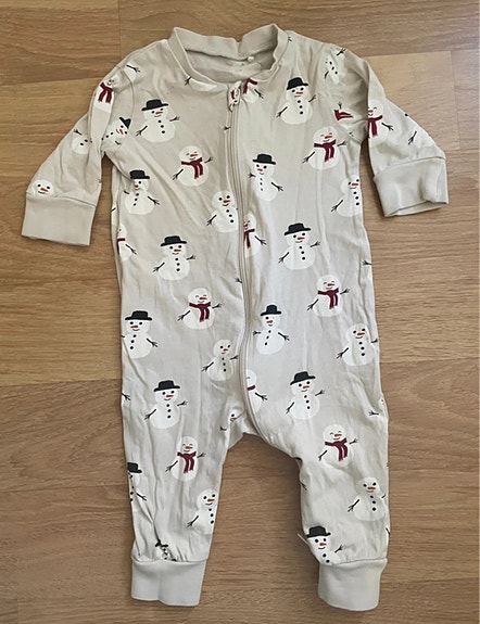 Lindex yöpuku 62
