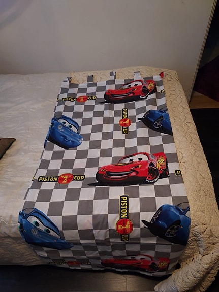 Disney Cars Autot verhot
