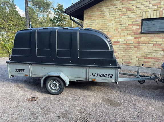 JJ-Trailer 3300E