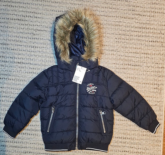 Uusi H&M Lasten Toppatakki 92