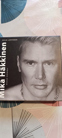 Cd-kirja, Mika Häkkinen