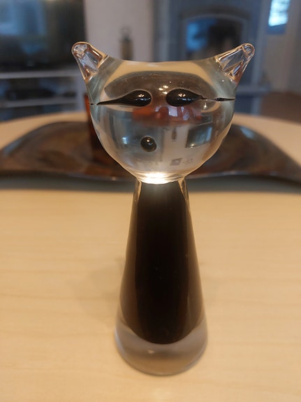 Kumela kissa figuuri