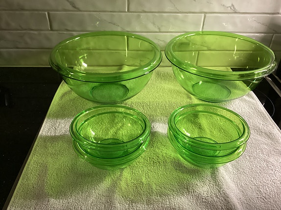 Guzzini tarjoiluastiat 2+4
