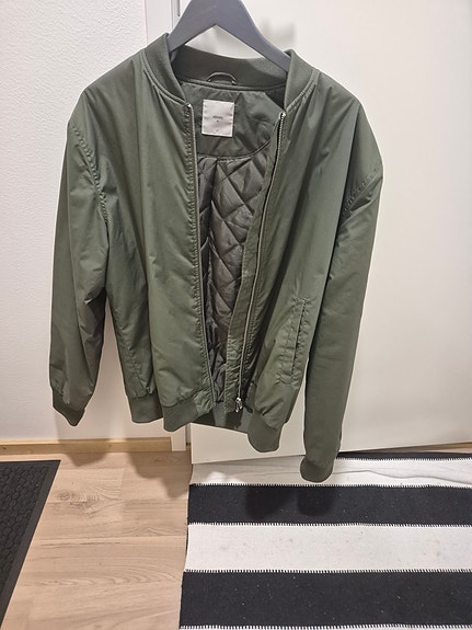Bomber takki
