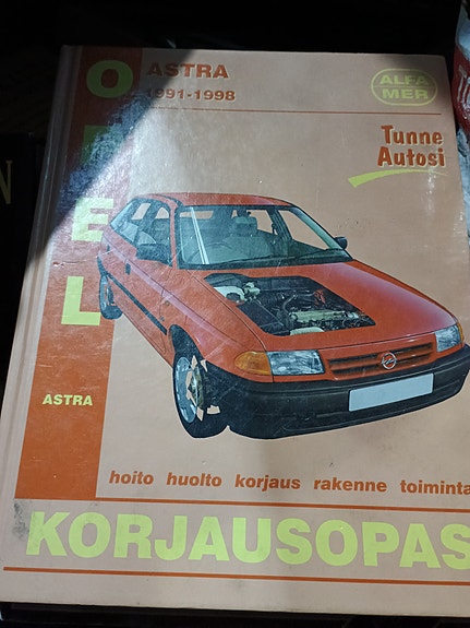 Opel Astra Korjausopas 1998-1998