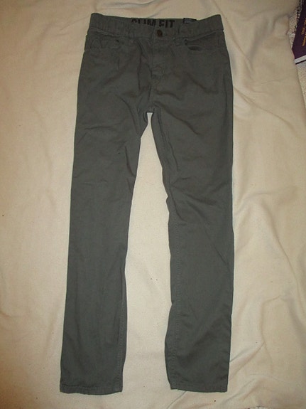 Vihreät farkut koko 164 slimfit