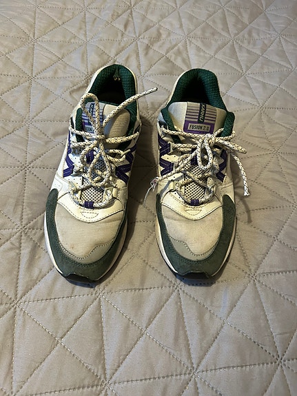 Karhu tennarit