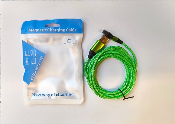 Magneettinen LED latauskaapeli 2m, Iphone UUSI