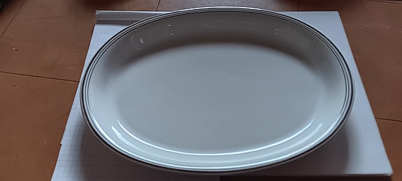 Arabia platina tarjoiluvati