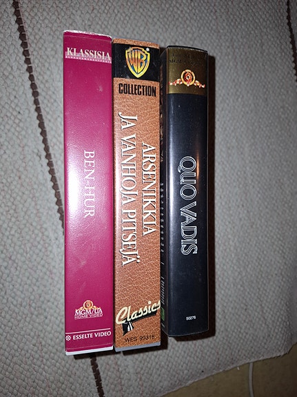 Kolme klassikko vhs.ää