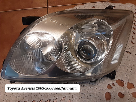 Toyota Avensis 2003-2006 Ajovalot