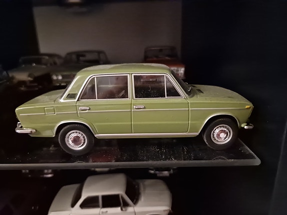 Lada 1500 S Miniatyyri Auto Vihreä