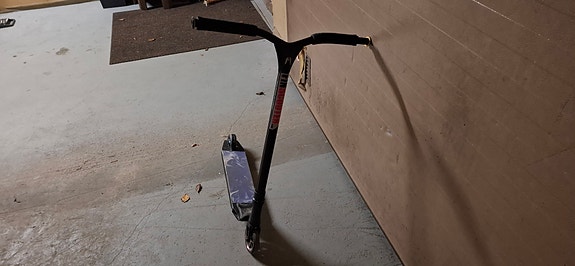 Product image 1 of 7