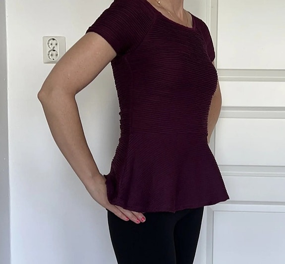 Peplum toppi