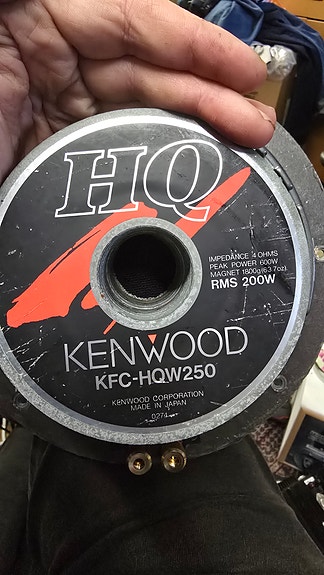 Kenwood KFC-HQW250 10" subwoofer