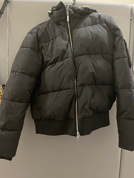 Armani Exchange toppatakki Musta S