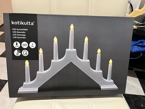 Kotikulta LED-kynttelikkö 7 LED-lamppua lämmin valkoinen