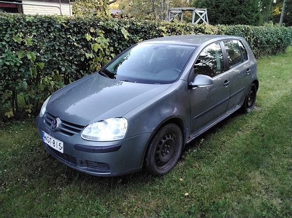 Volkswagen Golf 2006 1,6 bensan osia