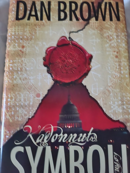 Robert Langdon Kadonnut symboli Kirja