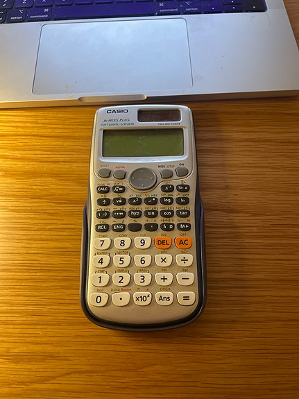 Funktiolaskin Casio fx 991 ES Plus