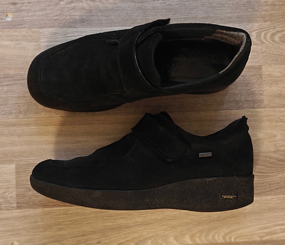 POMAR-Gore-Tex -kengät mustaa mokkaa