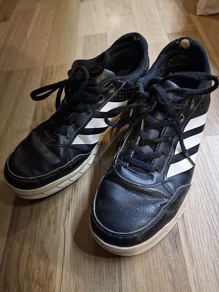 Adidas Kengät Koko 38