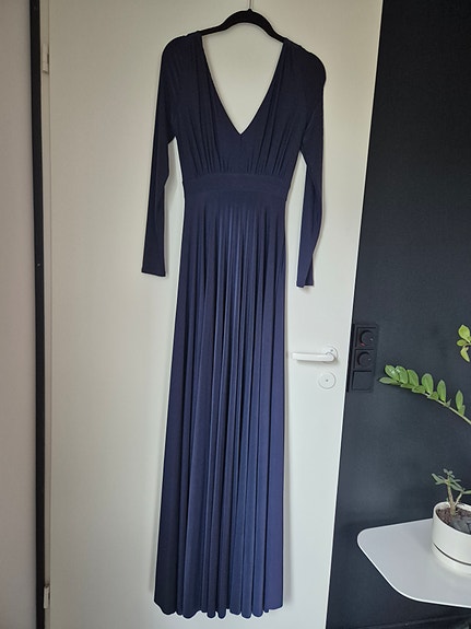 Goddiva London uusi sininen iltapuku S