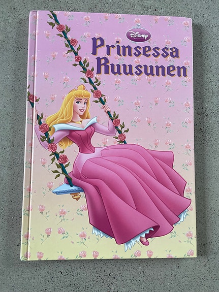 Disney Prinsessa Ruusunen -lastenkirja