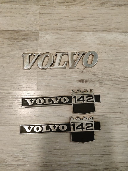 Volvo 142 kyltit