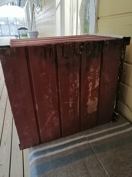 Kissa koppi ja lasipullot