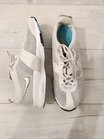 🤍 Nike Lenkkarit Valkoiset- naisten, koko 41