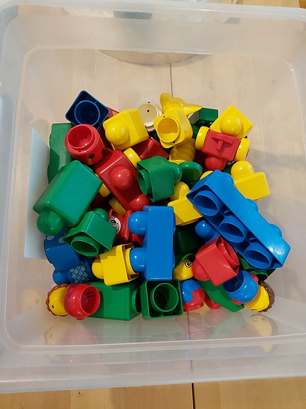 Lego Duplo Primo palikoita