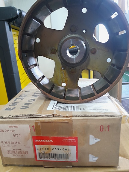 Product image 2 of 2