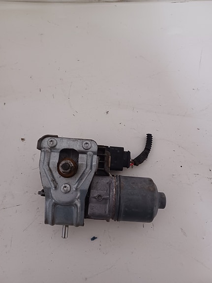 VW Golf 2009-2014 1.2 TSI Tuulilasin pyyhkimen moottori 5K1955119