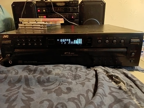 JVC XL-216 Karuselli cd-soitin