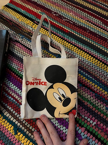 Disney on ice Mikki hiiri kangas pussi.