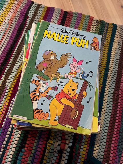 Nalle puh lehtiä.