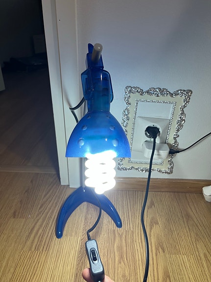Pöytälampput 2 kpl