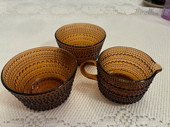 Iittala Kastehelmi kermakko ja sokerikot
