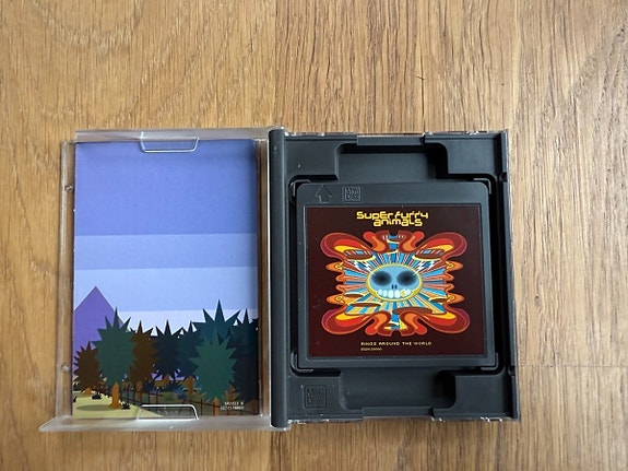 Product image 3 of 3