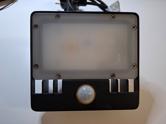OPAL LED-ULKOVALAISIN 20W 1400Lm