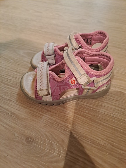 Pax sandaalit, koko 23