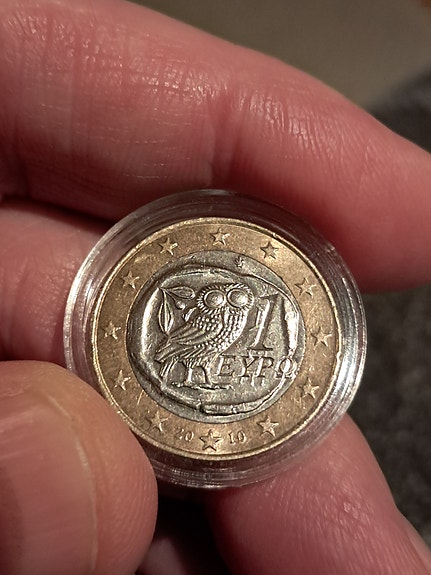 Pöllö-euro , 2010 - Kreikka