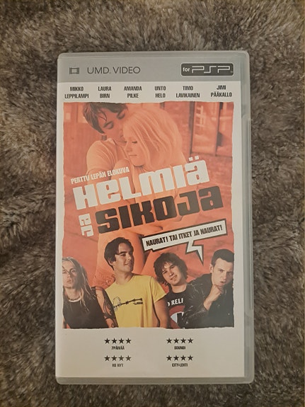 Helmiä ja sikoja UMD- PSP