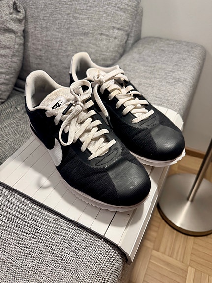 Nike cortez 42