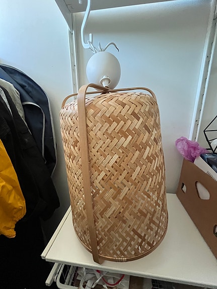 Ikea bambuinen Knixhult varjostin