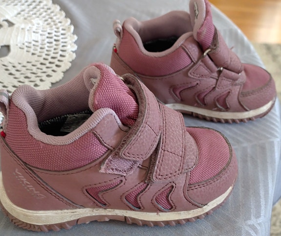 Viking lasten lenkkarit koko 24 unisex