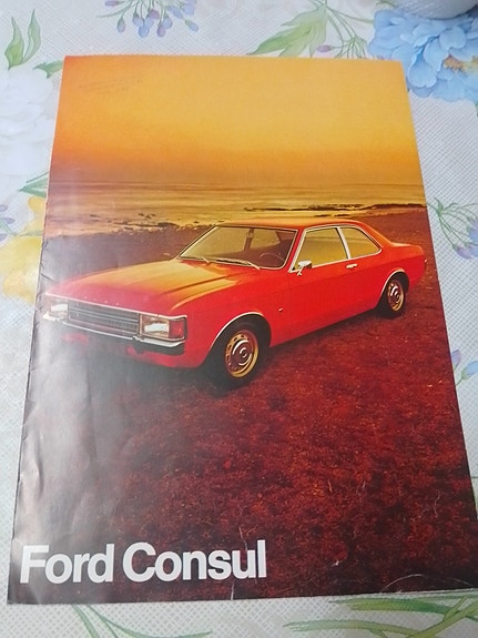 Ford Consul esite