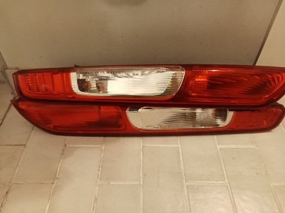 Ford Focus 2006vm taka umpiot