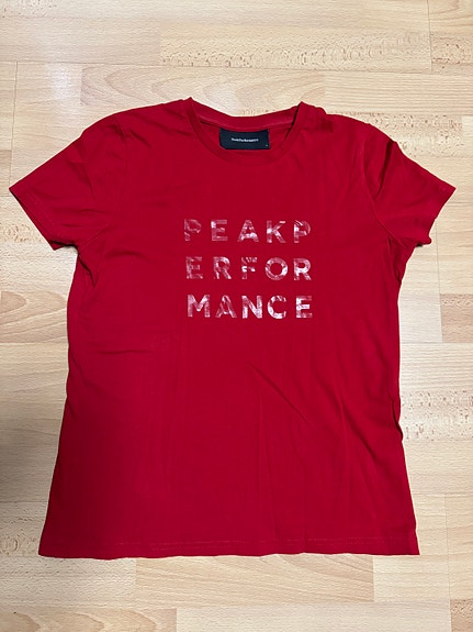 Peak Performance T-paita punainen S